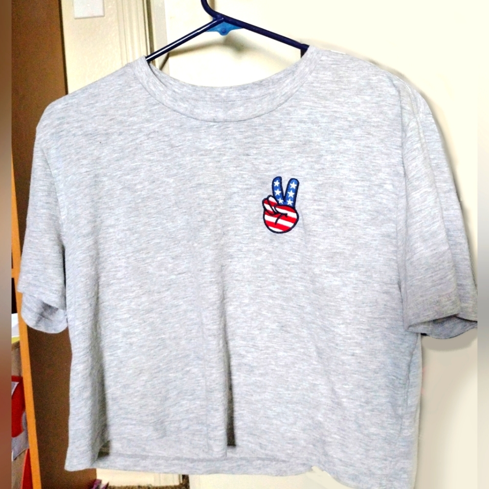 Aeropostale Limited Edition Boxy Cropped Tee